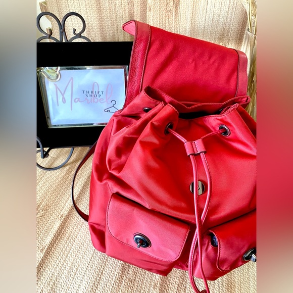 SOLD OUT - Picture 4 of 11